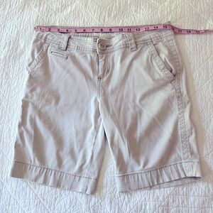 Aeropostale Women's Stretch Chino Shorts